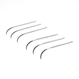Half Curved Eyed Needles x 1